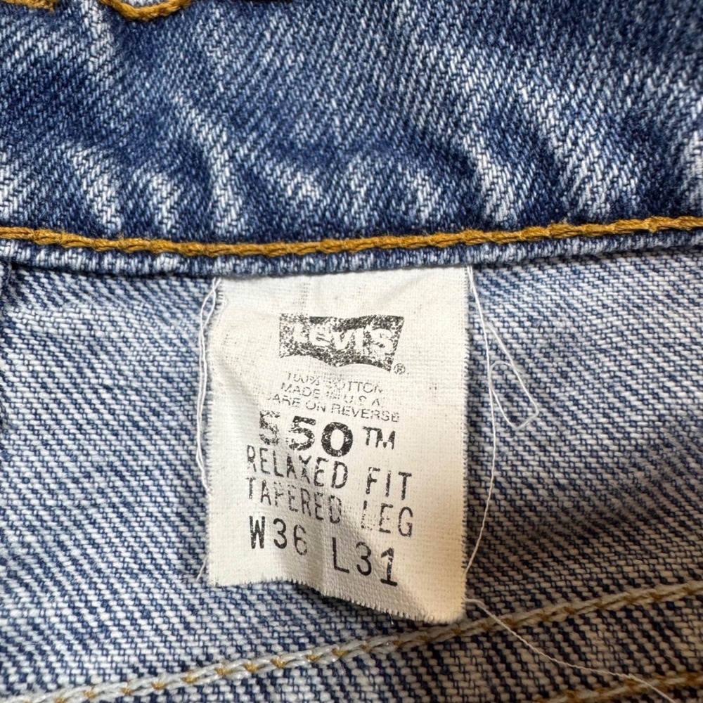 Levis 550 Relaxed Fit Tapered Leg Jeans Mens 36x31 Blue Vintage Made in USA - Picture 3 of 15